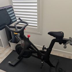 Peloton Bike+