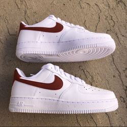 New Nike Air Force 1 ‘07 White Rugged Orange Shoes Women’s 6.5, Youth 5y