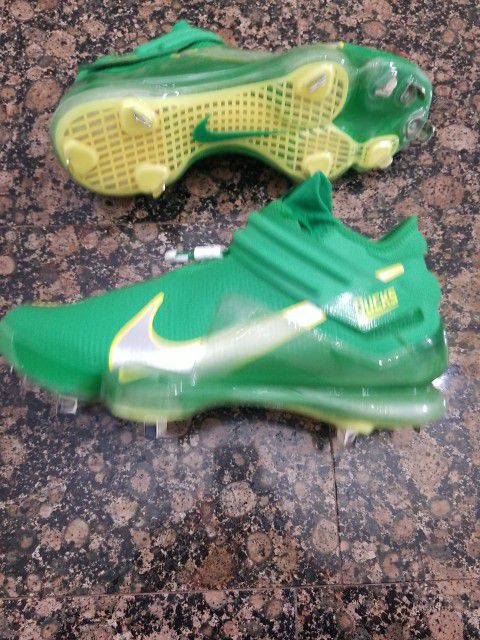 Boys Nike Baseball Cleats for Sale in Orlando, FL - OfferUp