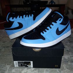 Nike Air Jordan 1 Retro Low "University Blue" Black Size 12 Men's Brand New Deadstock DS