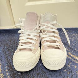 Converse Women Size 8