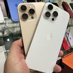 IPhone 16 pro max $840 ✅Unlock