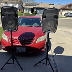 Sonart Bluetooth Speakers.used
