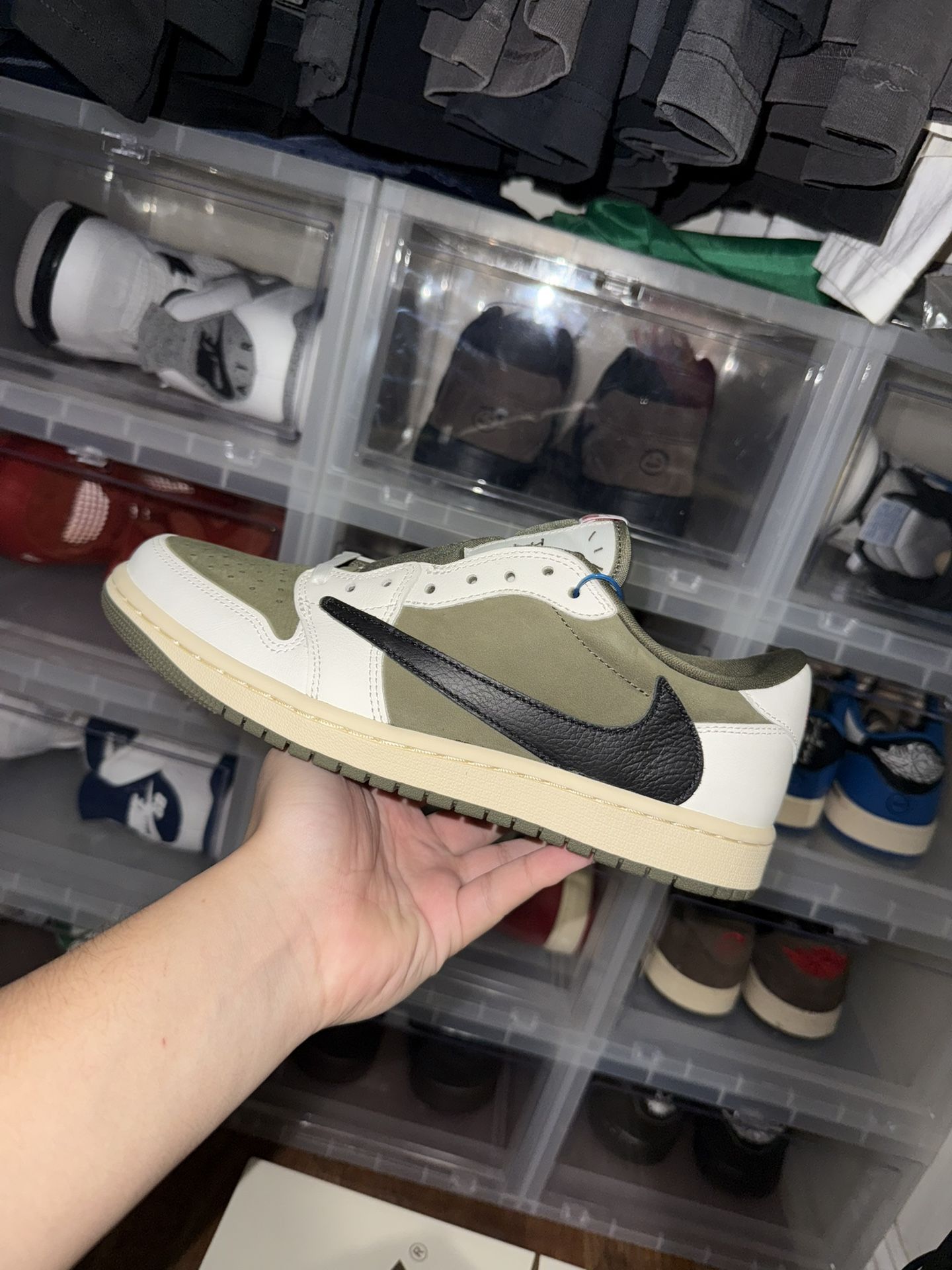 Jordan 1 Retro Low OG SP 'Travis Scott Medium Olive'