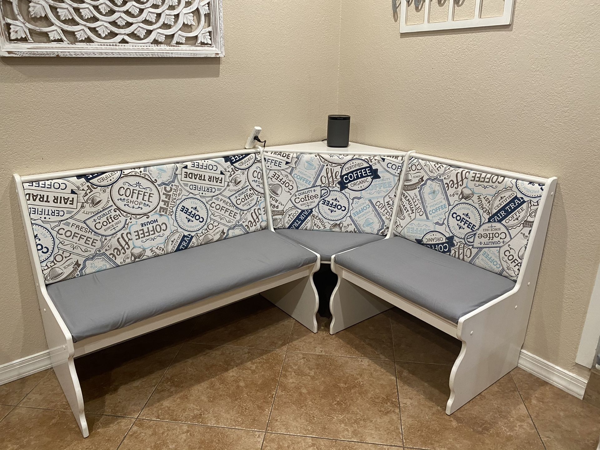 Breakfast Nook for Sale in San Bernardino, CA OfferUp