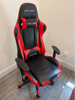 GTRACING Gaming chair + Flexispot Standing electric desk + Desk clamp power strip