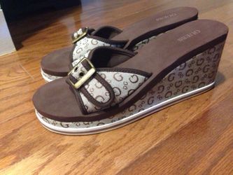 Guess sz7