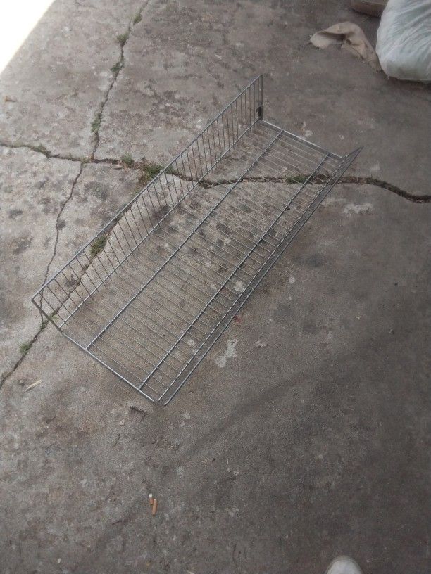 Shelving 4 Ft X 2 Ft 6 Shelves