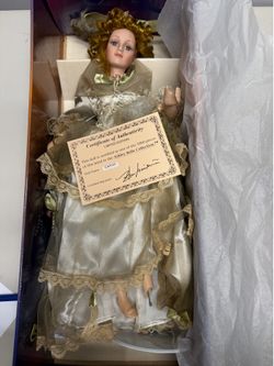 Damaged Ashley Belle Porcelain Doll 'Cathy' For Parts or Repair - Dress, Wig, Stand & COA"