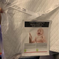 Delta Changing Pad