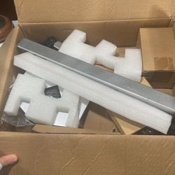 Dual Monitor Mount