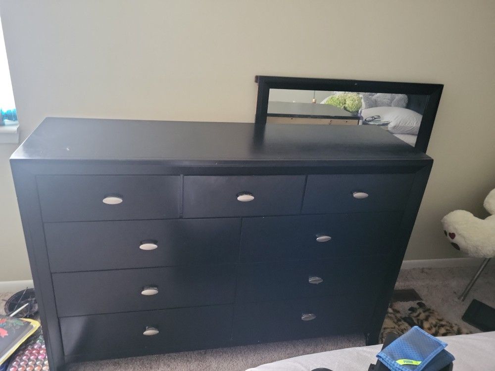 Migration Sale Dresser With Mirror