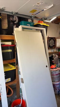 32” exterior door solid color 4 9/16” jamb