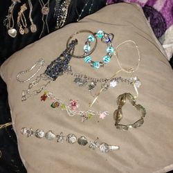 Bracelet Lot