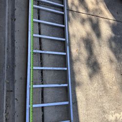 1 Aluminum loading ramp