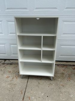 Solid bookcase