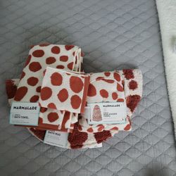 Super Cute Giraffe Bath Set