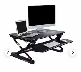 Manual sit/stand desk