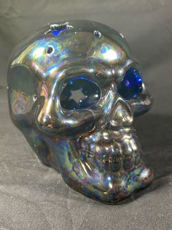Ceramic Skull Light