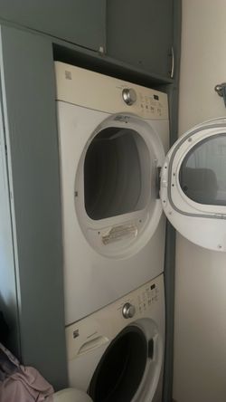 Kenmore Stacked Washer and Dryer Set