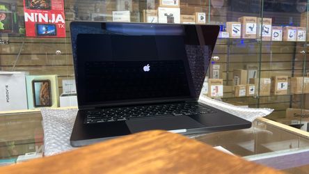 14”MacBook Pro m4 24Ram 1TB SSD