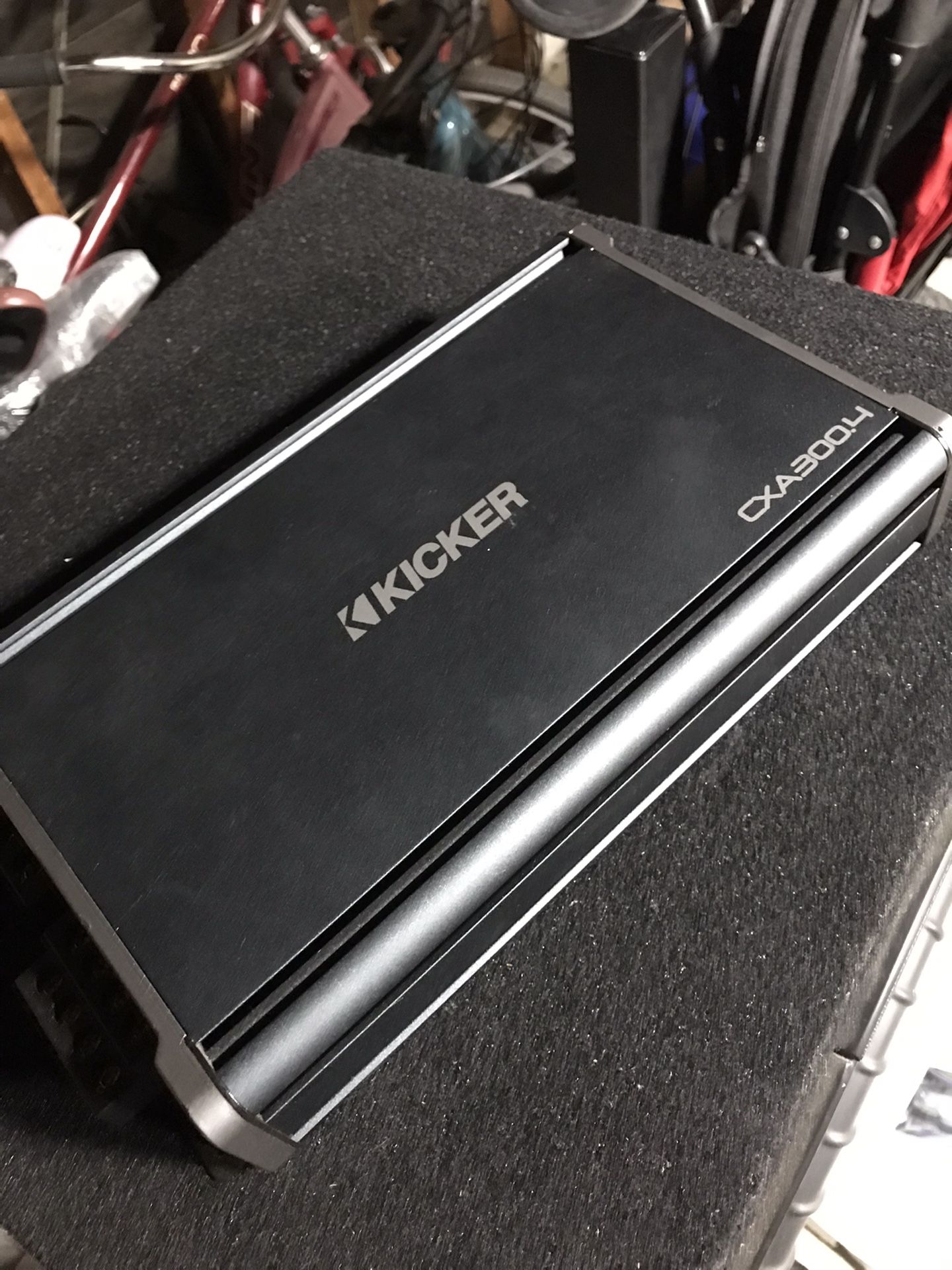 Kicker Amplifier