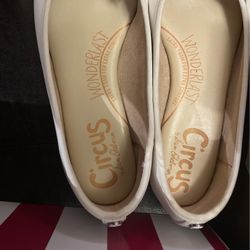 Circus shoes