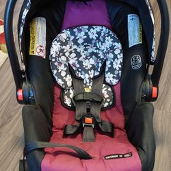 Infant Car Seat 