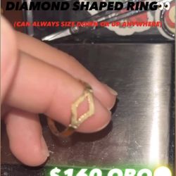 10K Gold Ring Diamond Shaped