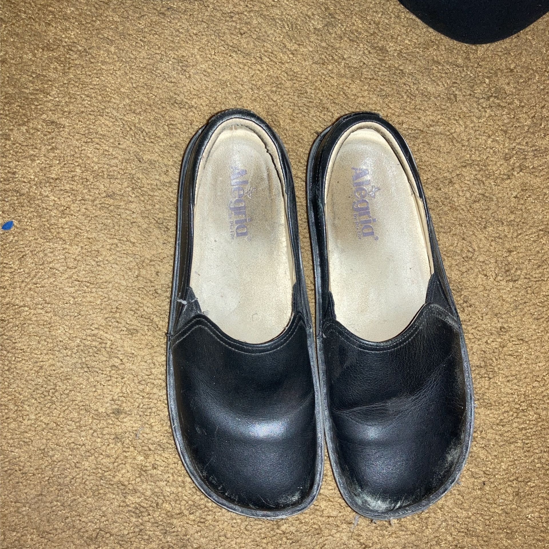 Alegría Shoes Size 40