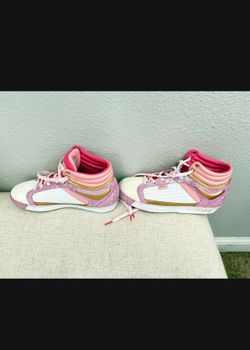 Zapatos Talla 9 Nunca Usados $30