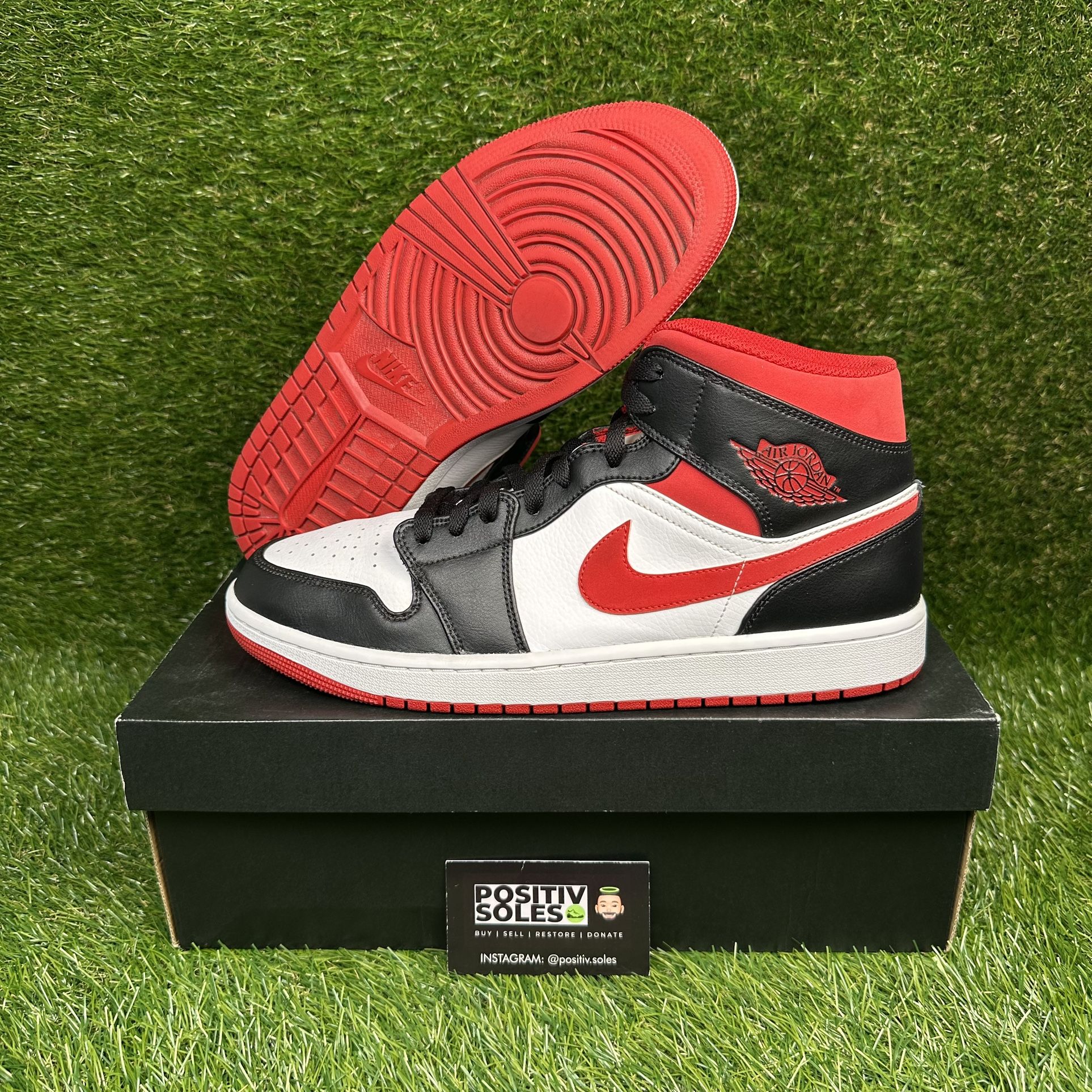 Air Jordan 1 Mid Black Gym Red  