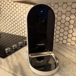 DOGNESS Automatic WiFi Dog/Cat Smart Camera Feeder - 6.5Lbs