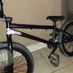 20 inch, Verde bike.
