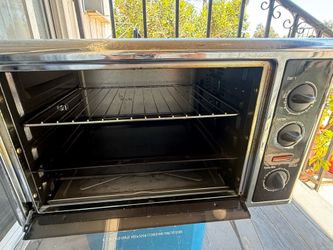 Hamilton toaster oven