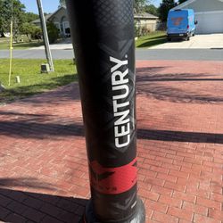 Century V.1 kickboxing Bag 