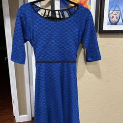 Beautiful Girls Dress- Size 16 Blue