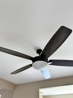 Harbor Breeze Kingsbury 70-in Mocha Blades Ceiling Fan With Light - Remote Included ( 5 -Blade )