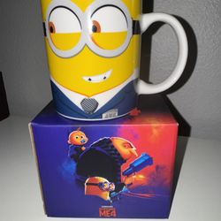 Despicable Me 4 Minion CoffeeMug Collectible Movie Promo Exclusive New  