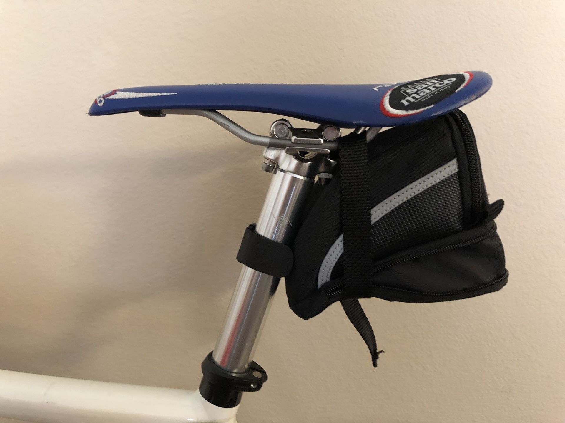 BV Bicycle Strap-On Bike Saddle Bag