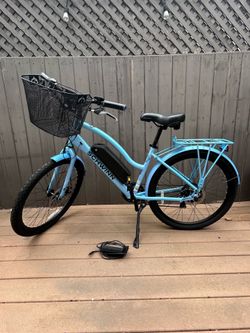 NEW Schwinn EC1 Electric Bicycle