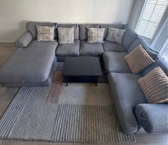 Large Gray Sectional Couch Sofa. I Can_de_liv_er 🚚