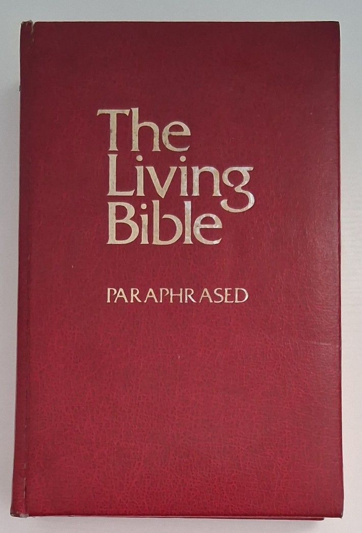 The Living Bible Paraphrased by Guideposts Associates 1971 Red Padded Cover