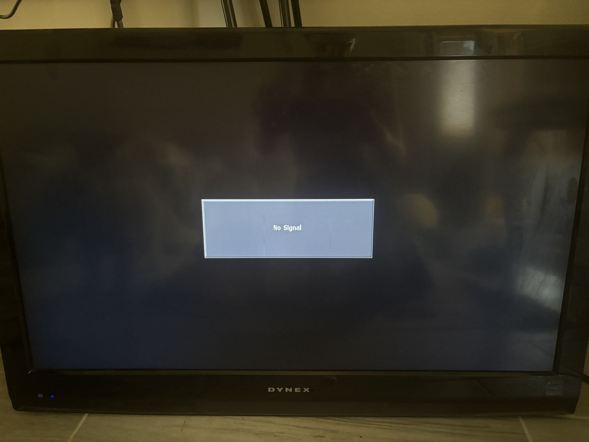 30in Dynex TV