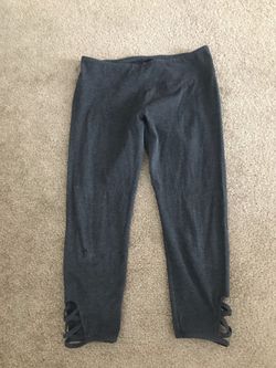 So Perfect Yoga Capri Leggings