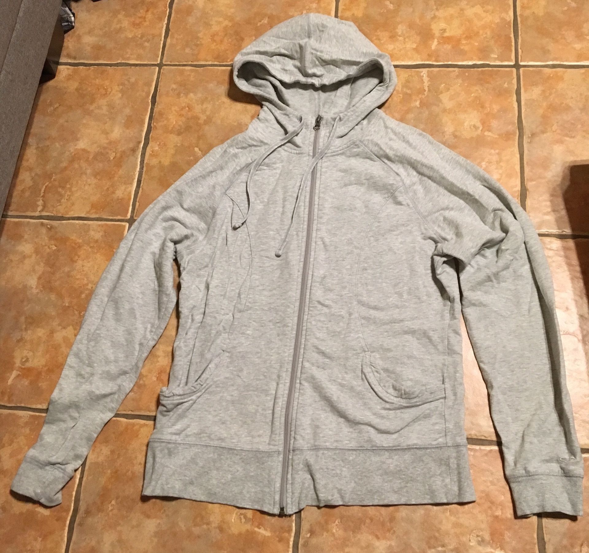 Women’s (Size L) Champion Sweatshirt/Hoodie