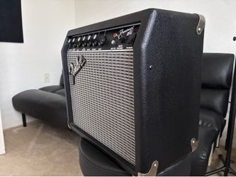 Fender Frontman G15