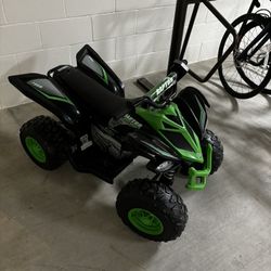 Yamaha 12V Raptor ATV and Radio flyer Racer Kart