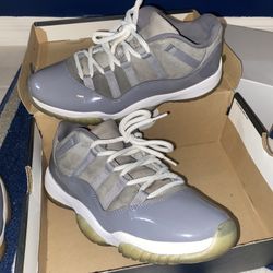 Jordan 11 Low Cool Grey