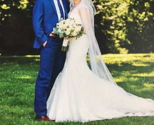 Wedding dress